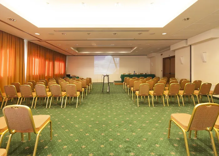 Ξενοδοχείο Nilhotel