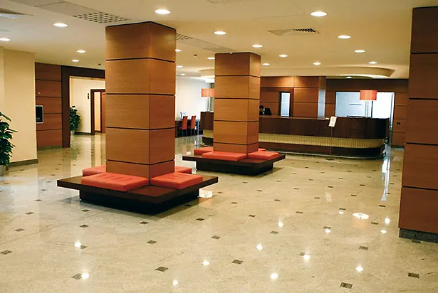 Ξενοδοχείο Nilhotel