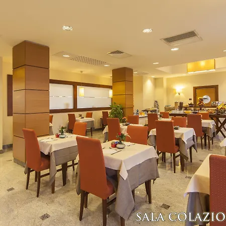 Nilhotel Otel 4*