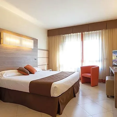 Hotell Nilhotel 4*