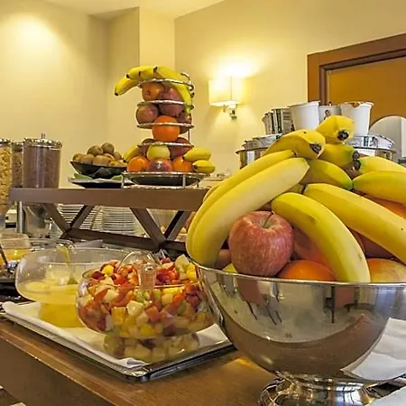 Hotell Nilhotel 4*
