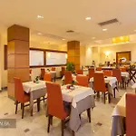 Nilhotel 4*