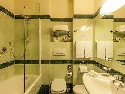 Nilhotel 호텔 4*