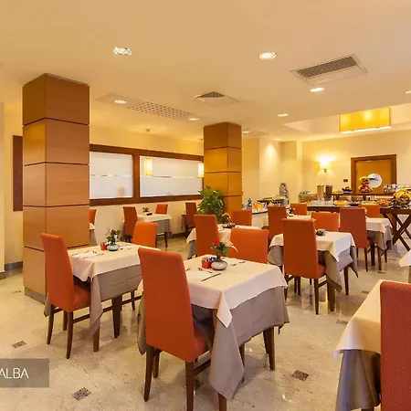 Nilhotel 4*